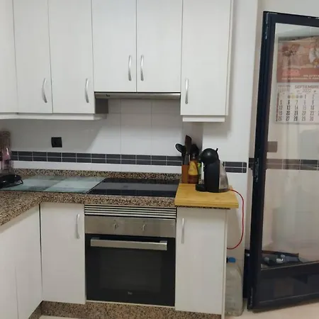 Bajo Puerta De Alcazaba Appartement Retamar  Buitenkant foto